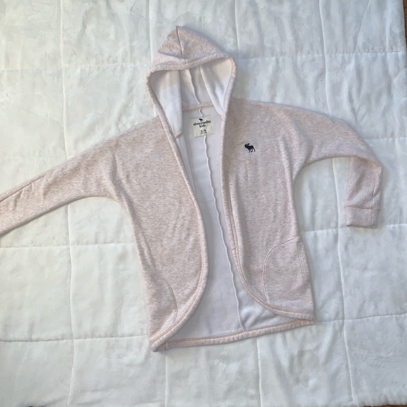 Abercrombie Kids Soft Sweater - Picture 1 of 2